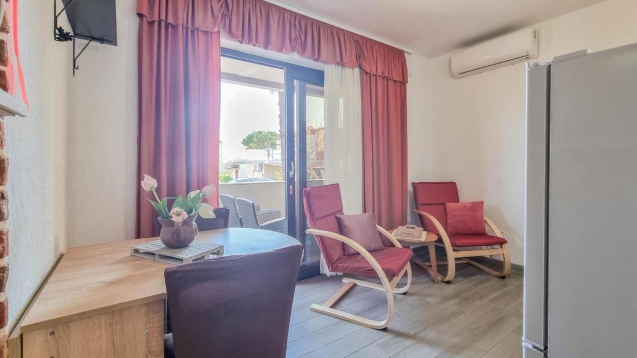 Enio Lägenhet Novigrad Istria Exteriör bild