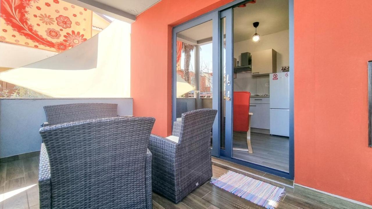 Enio Lägenhet Novigrad Istria Exteriör bild