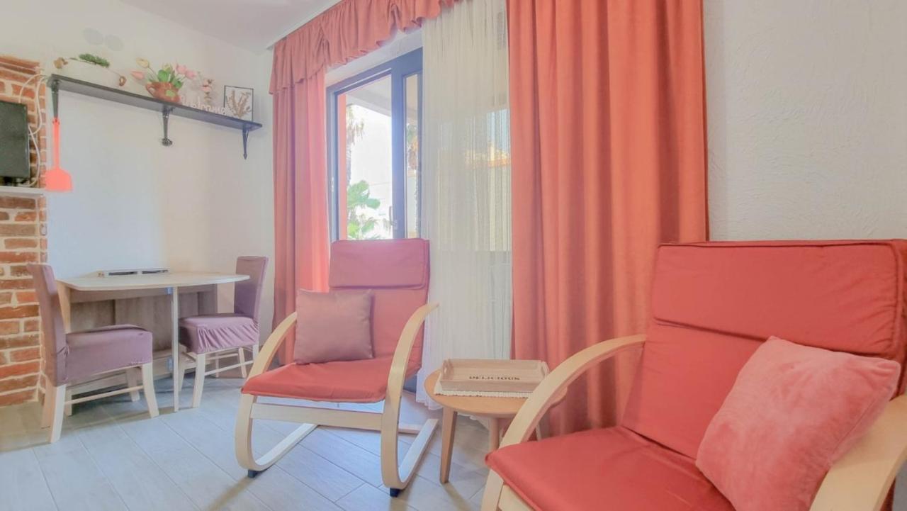 Enio Lägenhet Novigrad Istria Exteriör bild
